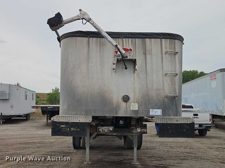 image for item DR2814 2003 Travis T/96 end dump trailer