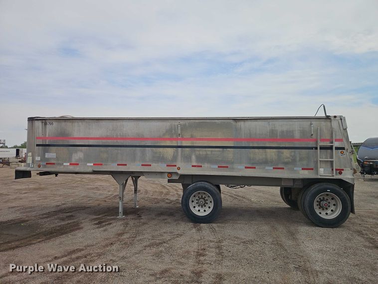 image for item DR2814 2003 Travis T/96 end dump trailer