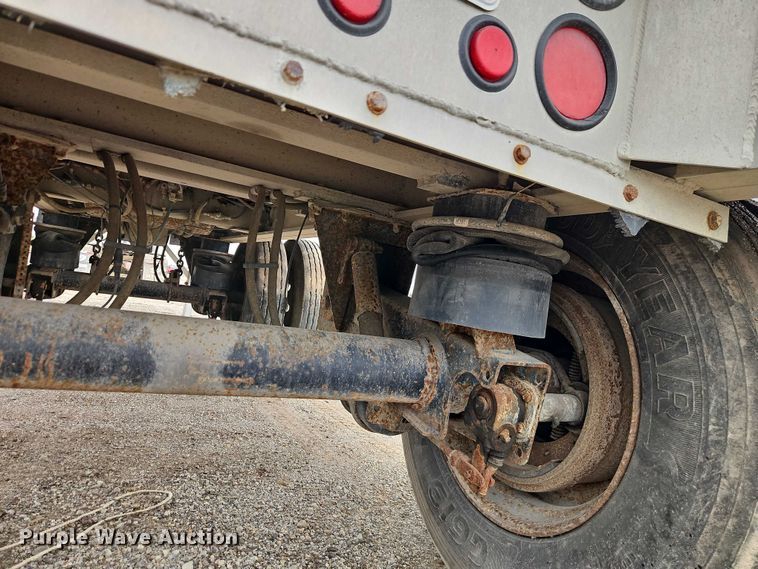image for item DR2814 2003 Travis T/96 end dump trailer