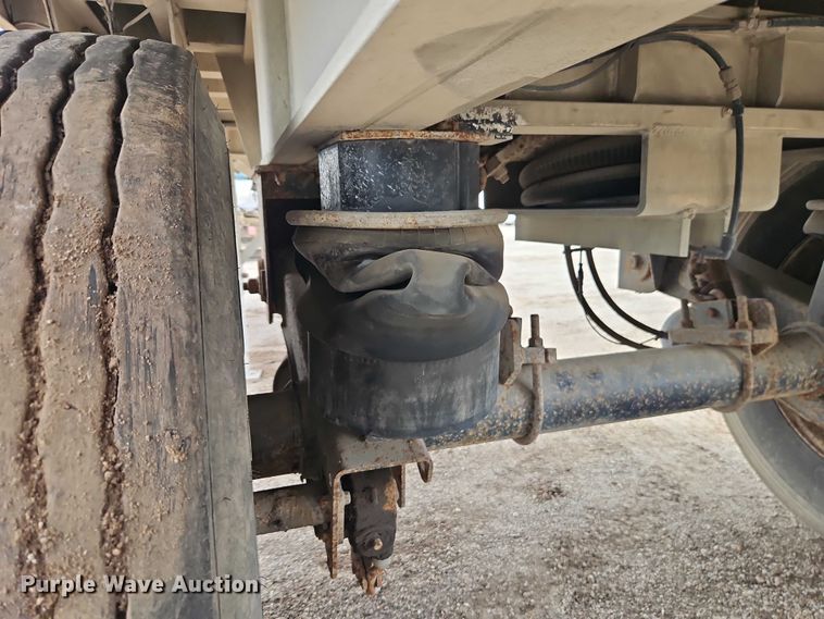image for item DR2814 2003 Travis T/96 end dump trailer