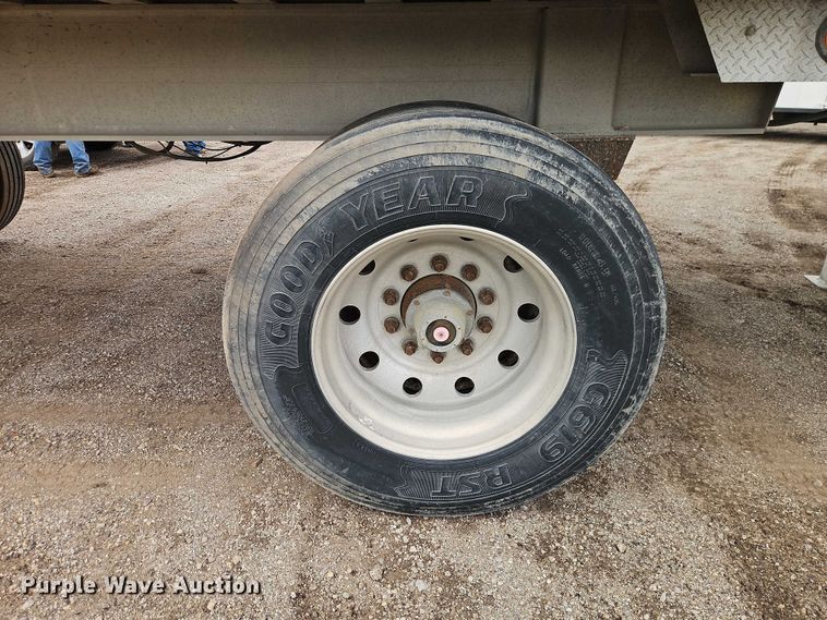 image for item DR2814 2003 Travis T/96 end dump trailer