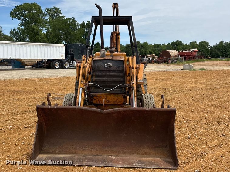 image for item DT0244 Case 580C backhoe