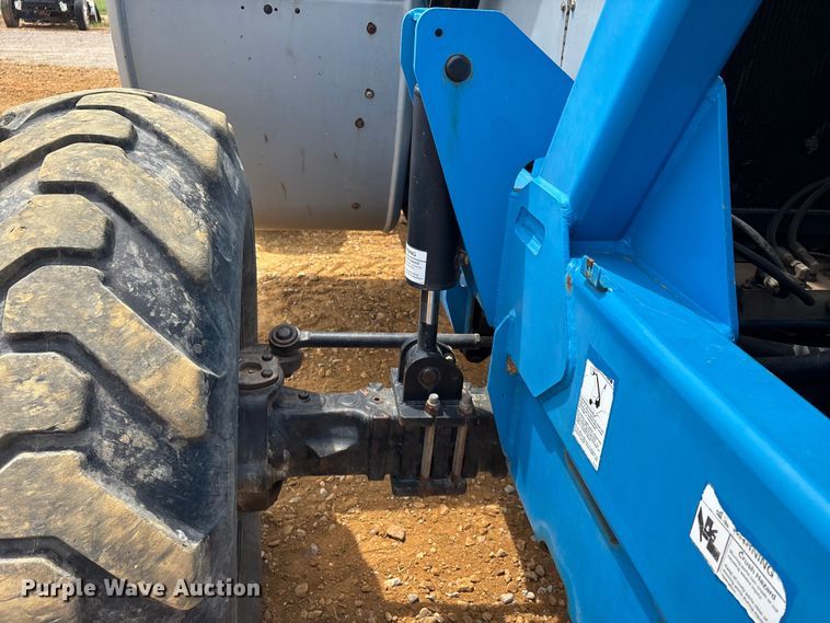 image for item DT0245 2008 Genie GTH844 telehandler