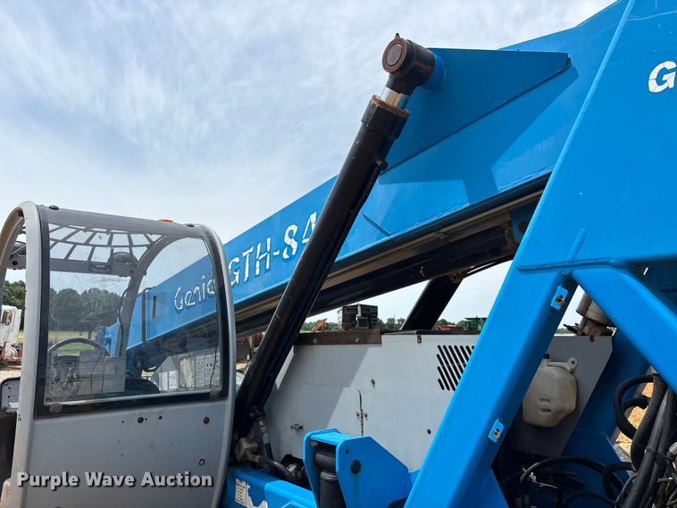 image for item DT0245 2008 Genie GTH844 telehandler