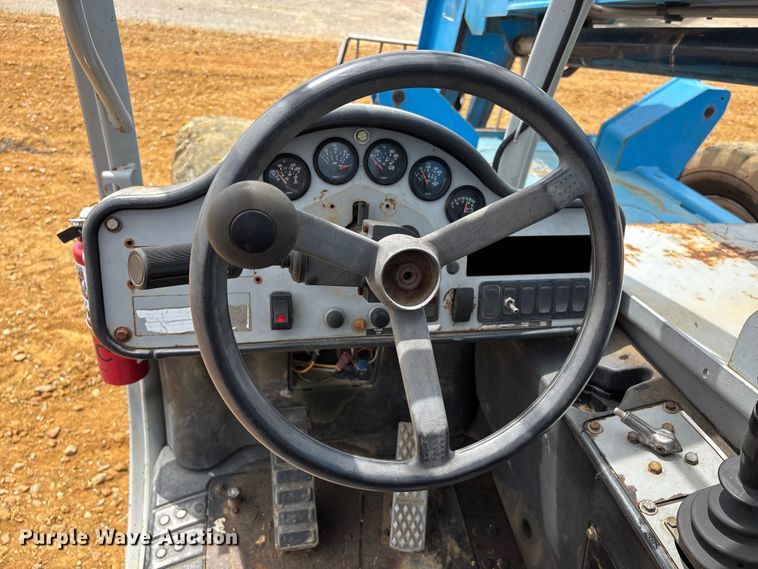 image for item DT0245 2008 Genie GTH844 telehandler