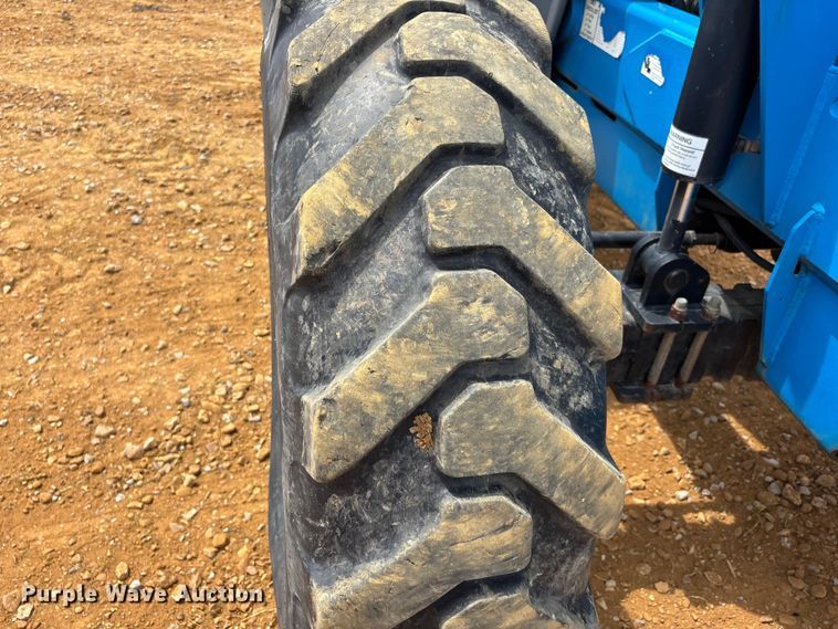 image for item DT0245 2008 Genie GTH844 telehandler