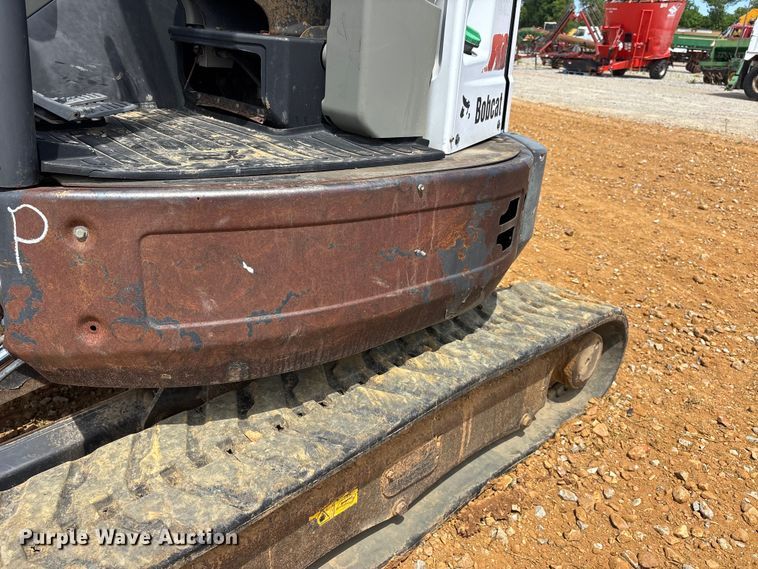 image for item DT0247 2016 Bobcat E26 mini excavator