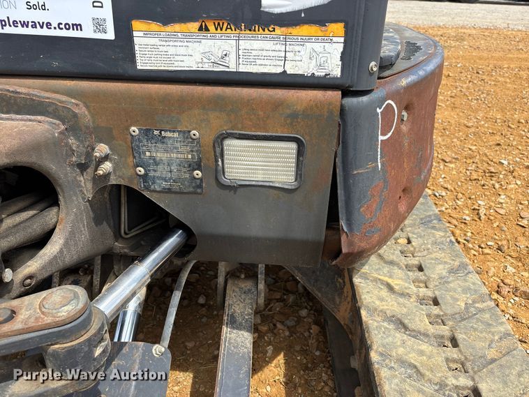 image for item DT0247 2016 Bobcat E26 mini excavator