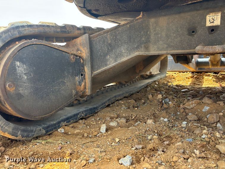 image for item DT0247 2016 Bobcat E26 mini excavator
