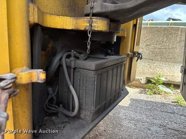 image for item DU0458 2006 BOMAG BW190 AD-4 double drum vibratory roller