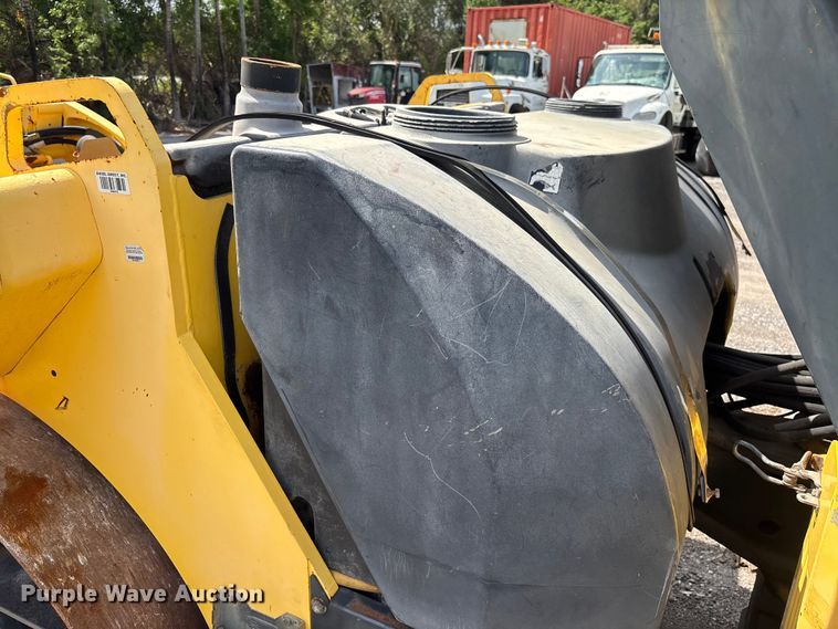 image for item DU0458 2006 BOMAG BW190 AD-4 double drum vibratory roller