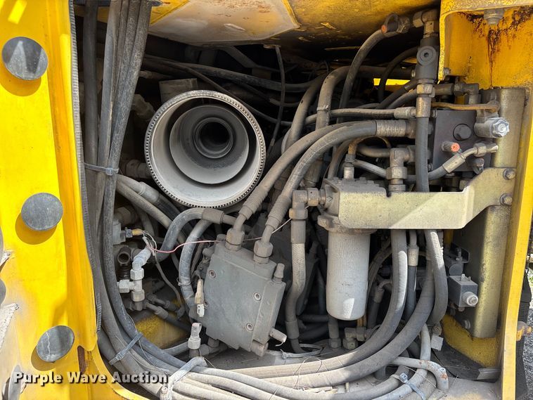 image for item DU0458 2006 BOMAG BW190 AD-4 double drum vibratory roller
