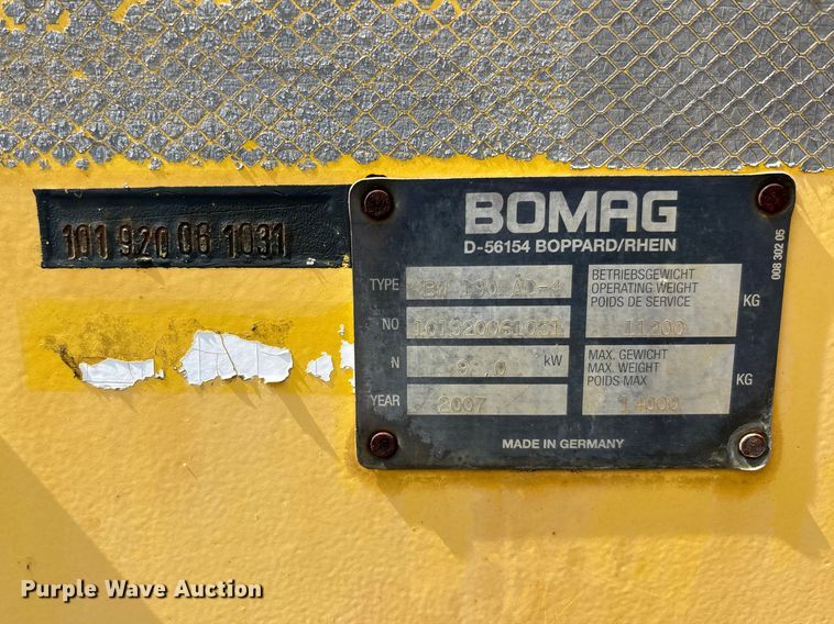 image for item DU0458 2006 BOMAG BW190 AD-4 double drum vibratory roller