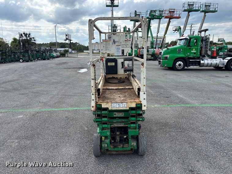 image for item DU0490 2016 JLG 1930ES scissor lift