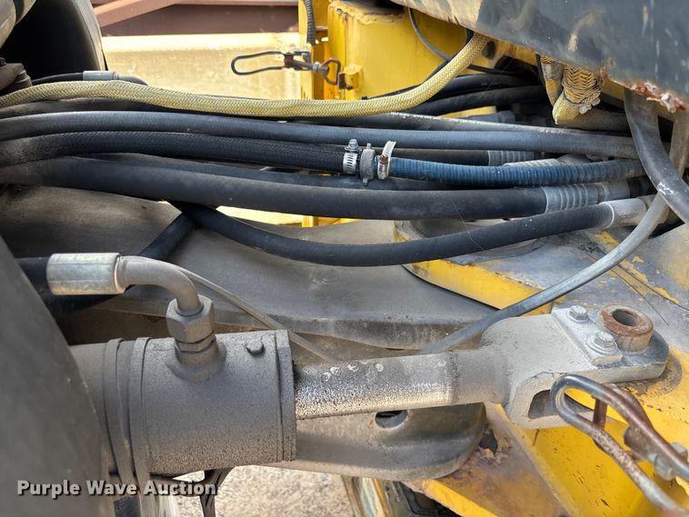 image for item DU0493 2006 BOMAG BW190 A-4 double drum vibratory roller