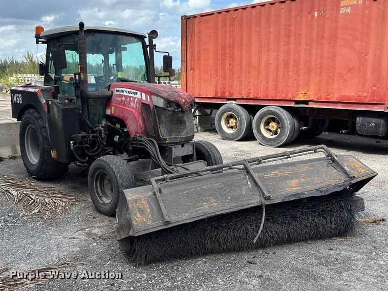 image for item DU0494 2020 Massey Ferguson 4607M tractor