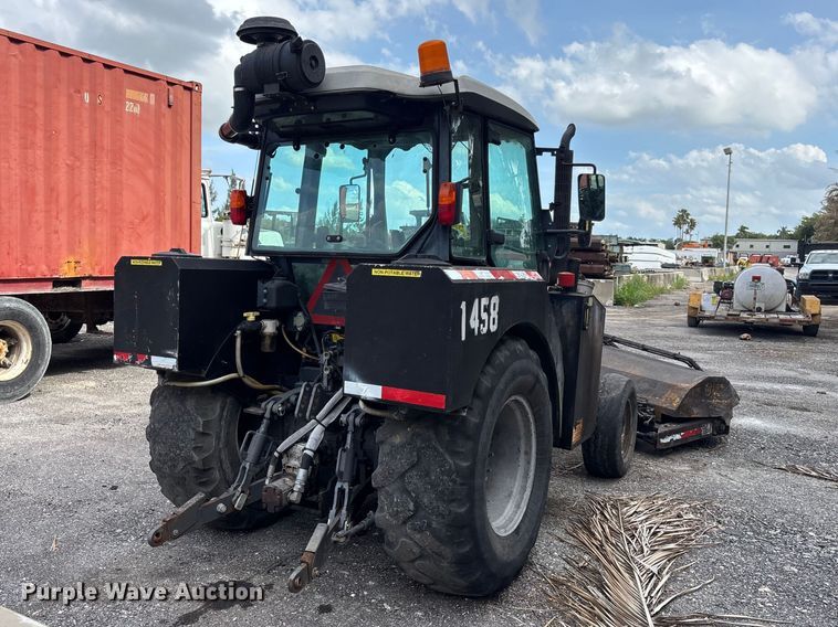 image for item DU0494 2020 Massey Ferguson 4607M tractor