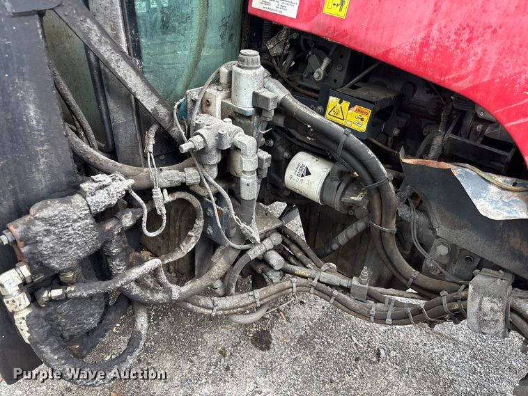 image for item DU0494 2020 Massey Ferguson 4607M tractor