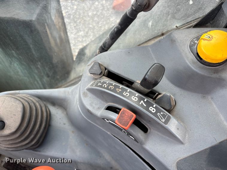 image for item DU0494 2020 Massey Ferguson 4607M tractor