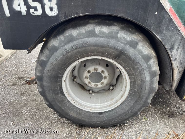 image for item DU0494 2020 Massey Ferguson 4607M tractor