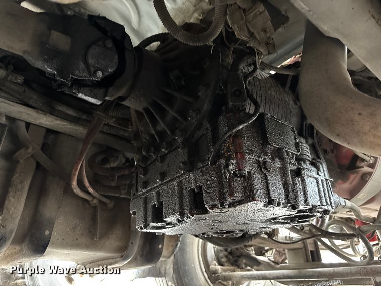 image for item DU0495 2013 Freightliner M2106 street sweeper truck