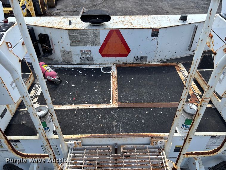 image for item DU0497 Roadtec RP190e paver