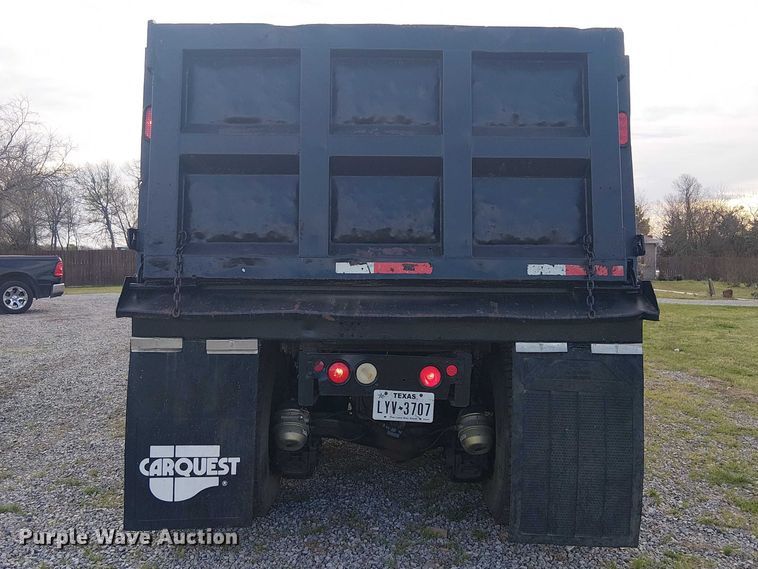 image for item DU3106 2006 Mack CXN612 Vision dump truck