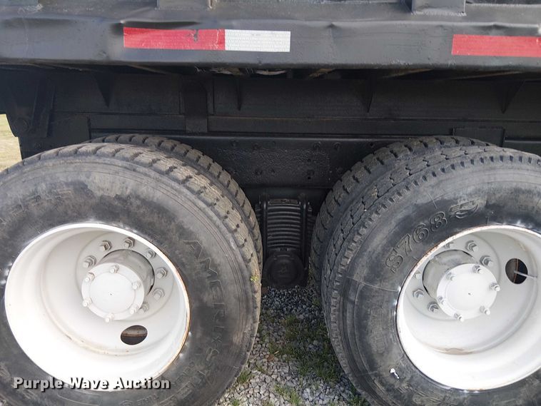 image for item DU3106 2006 Mack CXN612 Vision dump truck