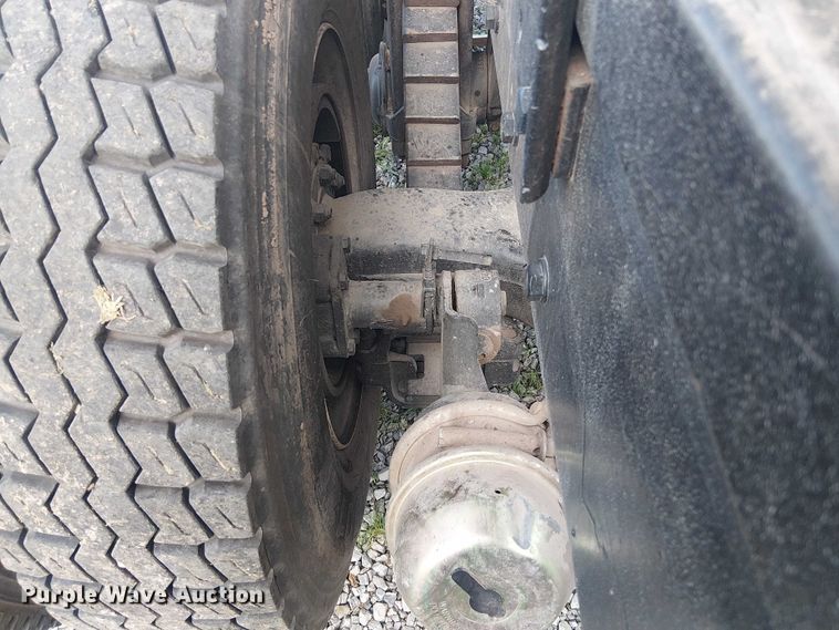 image for item DU3106 2006 Mack CXN612 Vision dump truck