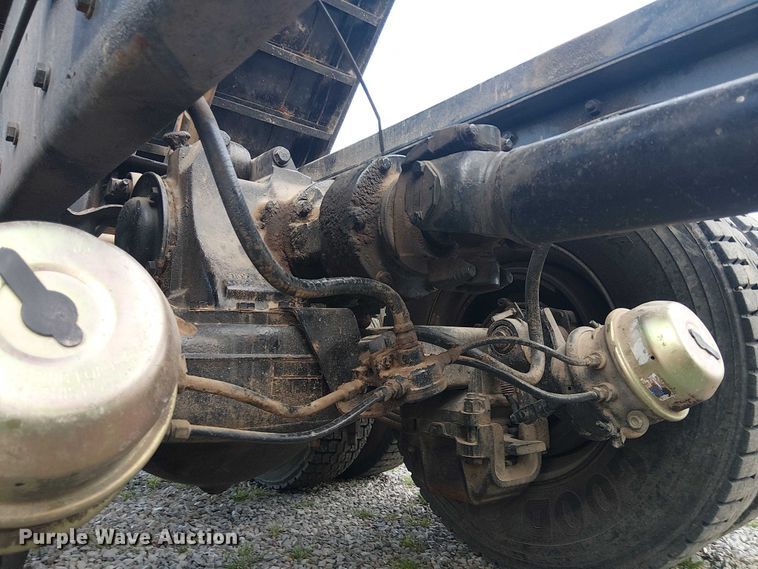image for item DU3106 2006 Mack CXN612 Vision dump truck