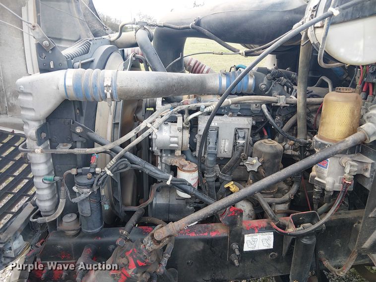 image for item DU3106 2006 Mack CXN612 Vision dump truck