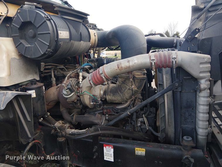 image for item DU3106 2006 Mack CXN612 Vision dump truck