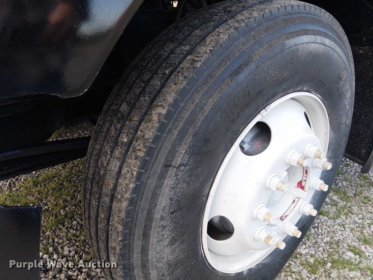 image for item DU3106 2006 Mack CXN612 Vision dump truck