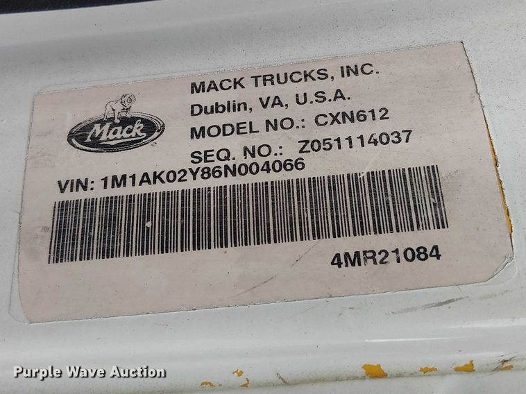 image for item DU3106 2006 Mack CXN612 Vision dump truck
