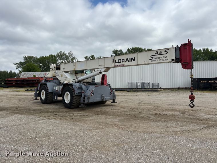 image for item DV4256 1992 Lorain LRT-350D crane