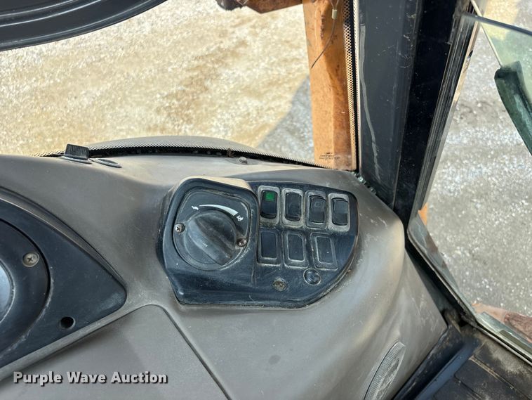 image for item DV4258 2011 Case 580 Super N WT backhoe