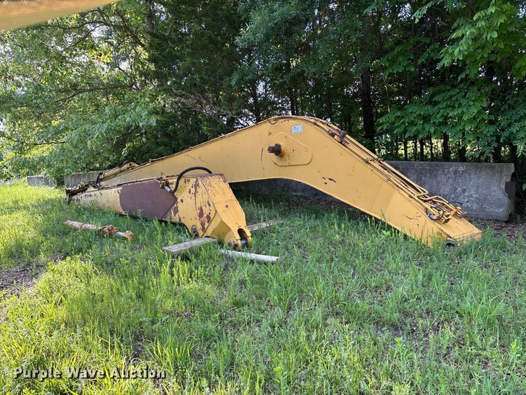 image for item DV4283 Pierce-Pacific Manufacturing LR3/60 excavator equipment