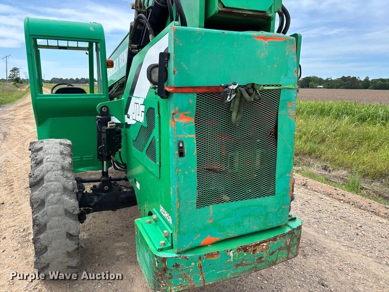 image for item DV4298 2014 JLG 8042 telehandler
