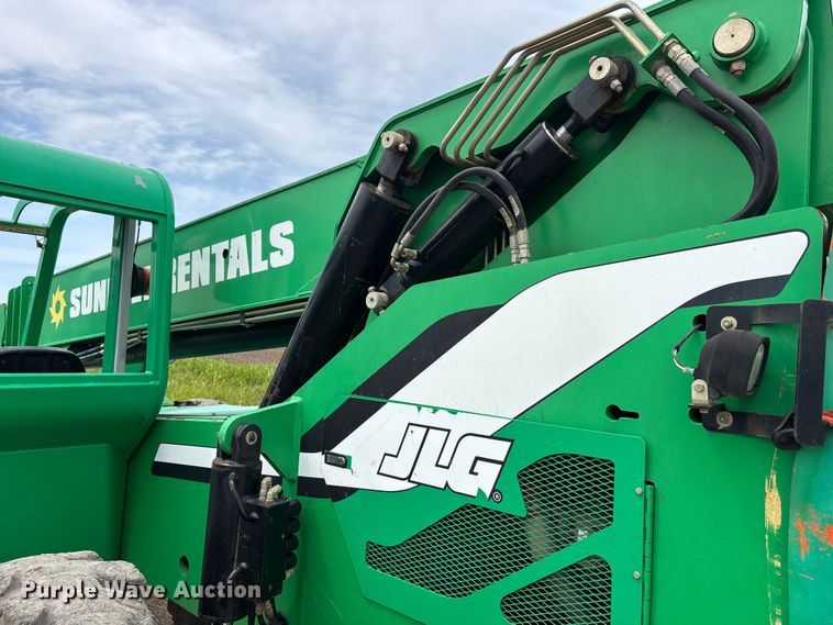 image for item DV4298 2014 JLG 8042 telehandler