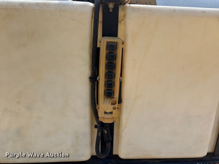 image for item DV4303 2020 Vermeer Vac-Tron CV573GT vacuum excavator