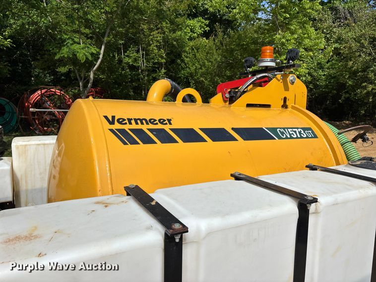 image for item DV4304 2023 Vermeer CV573GT vacuum excavator