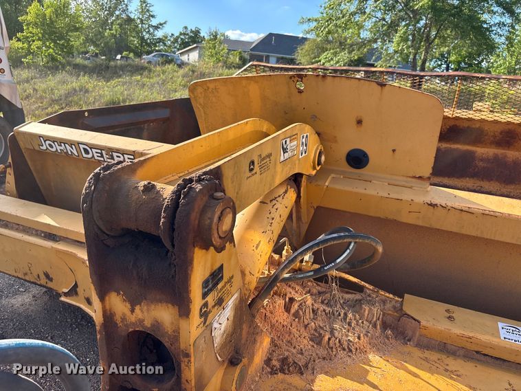 image for item DV4308 John Deere 1812C scraper