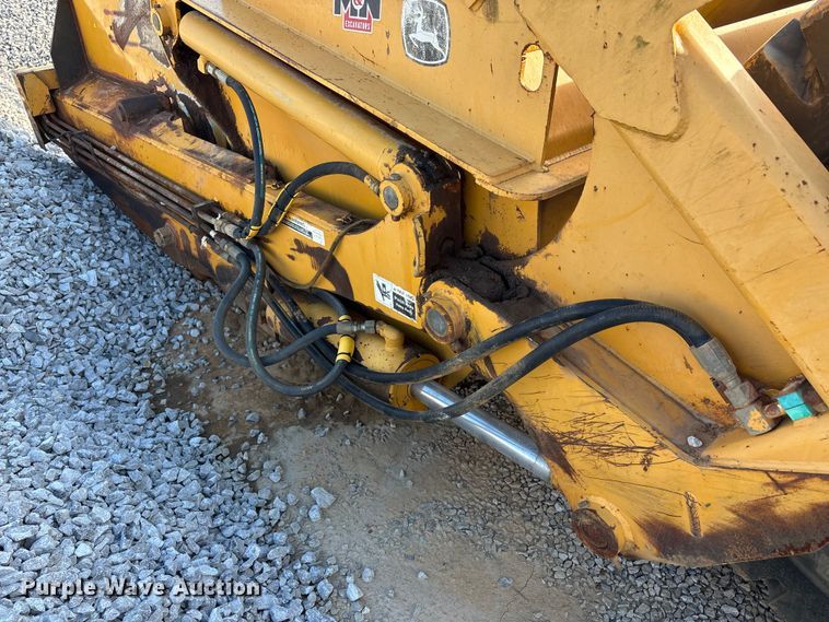 image for item DV4309 John Deere 1812C scraper
