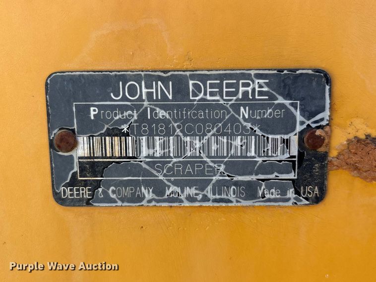 image for item DV4309 John Deere 1812C scraper