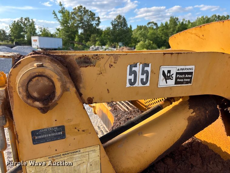 image for item DV4311 John Deere 1812C scraper