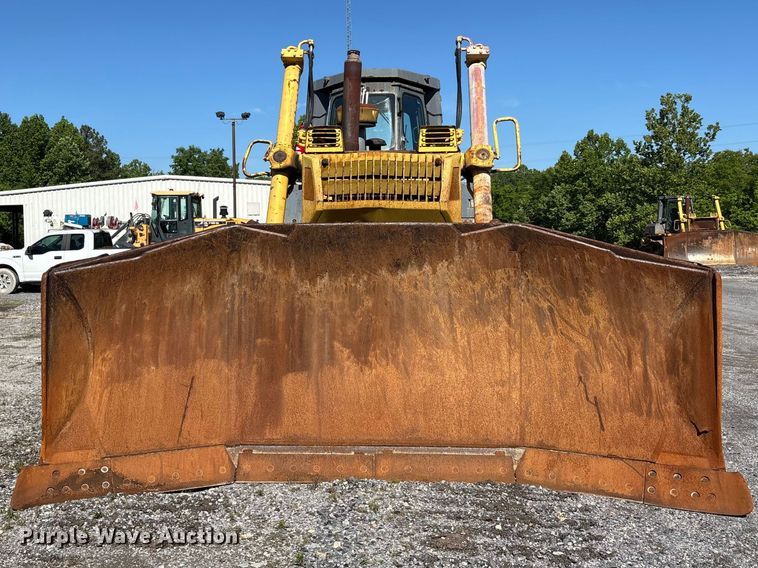 image for item DV4312 2000 Komatsu D155AX-5 dozer