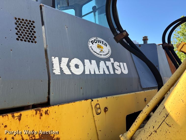 image for item DV4312 2000 Komatsu D155AX-5 dozer