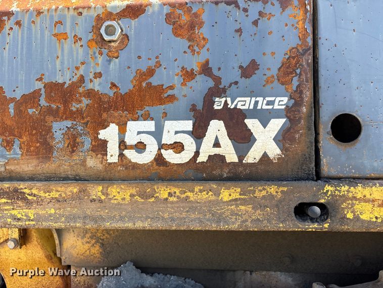 image for item DV4312 2000 Komatsu D155AX-5 dozer