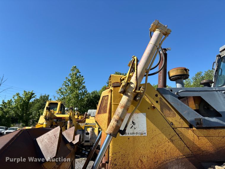 image for item DV4312 2000 Komatsu D155AX-5 dozer