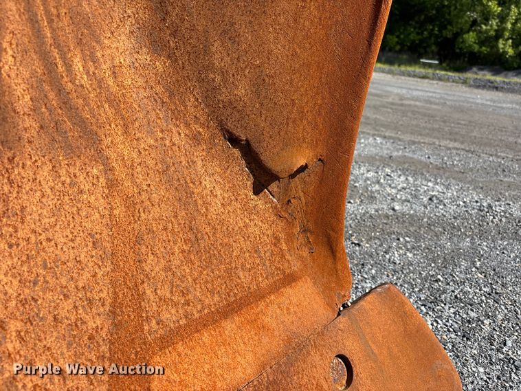 image for item DV4312 2000 Komatsu D155AX-5 dozer